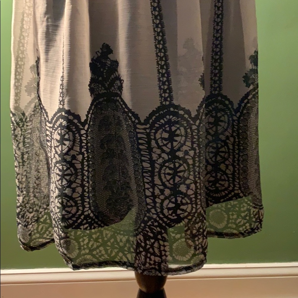 Amazing Dress - Picture 4 of 8